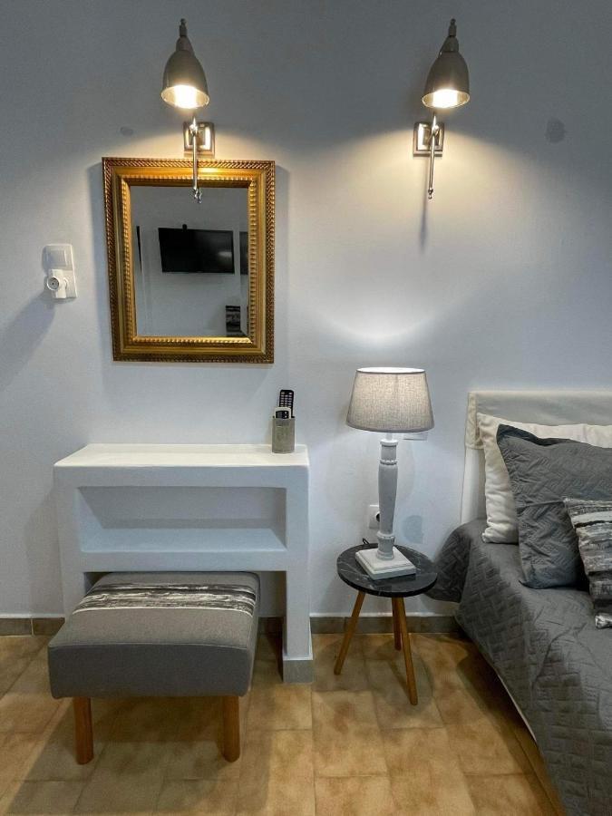 Milos Inn آداماس المظهر الخارجي الصورة